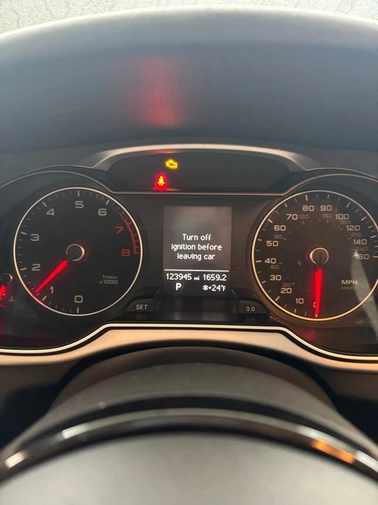 2016 Audi A4 - Image 2 of 13