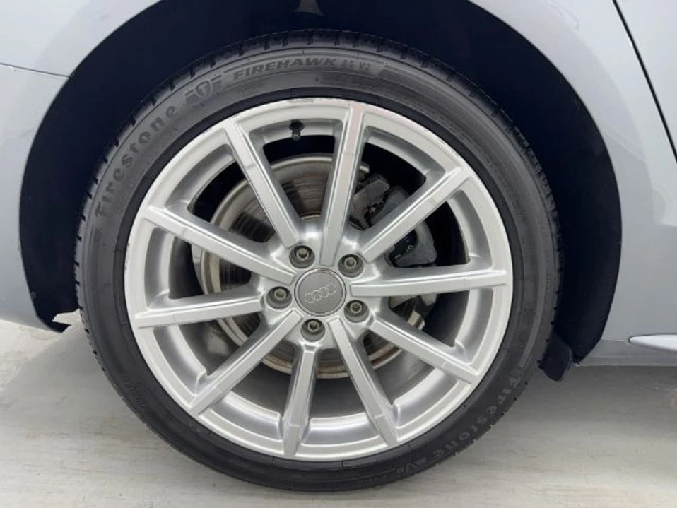 2016 Audi A4 - Image 13 of 17