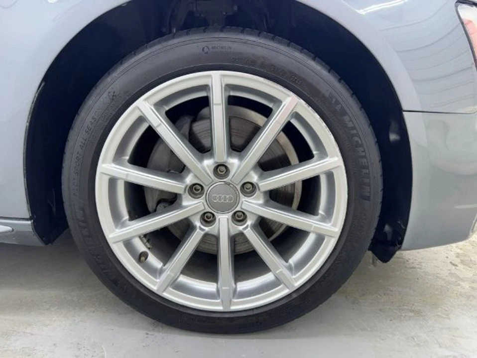 2016 Audi A4 - Image 12 of 17