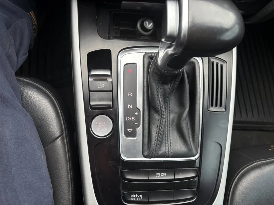 2016 Audi B8 A4 - Image 12 of 15