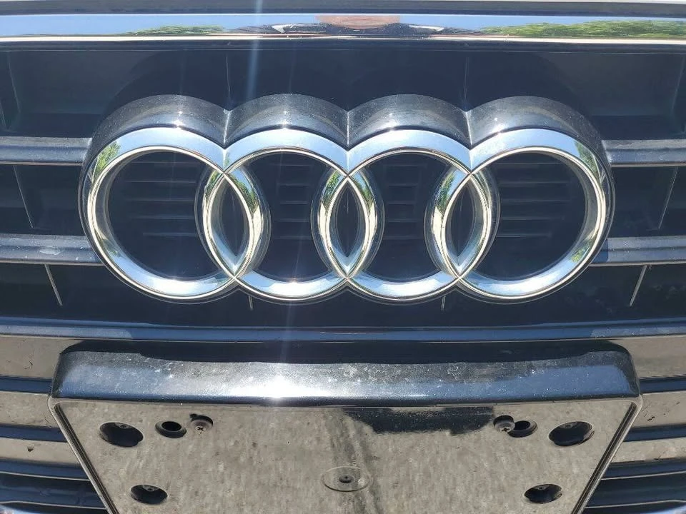 2016 Audi A4 - Image 10 of 20