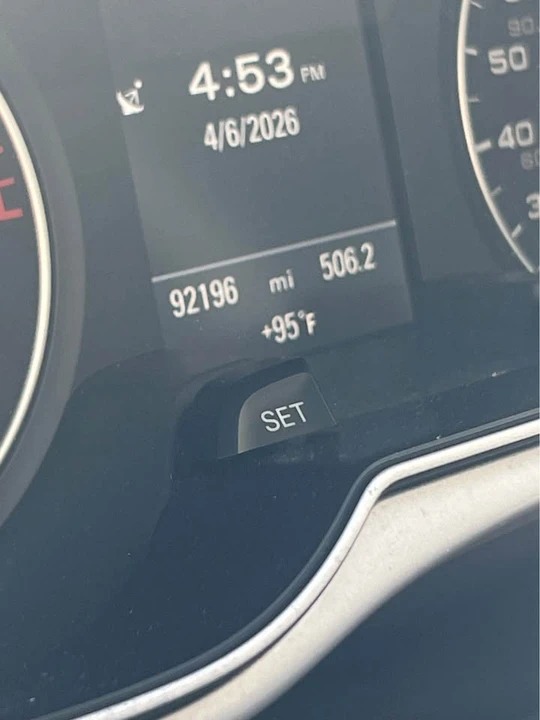 2016 Audi B9 A4 - Image 8 of 8