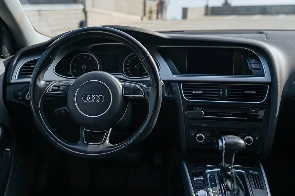 2016 Audi B8 A4 - Image 11 of 17