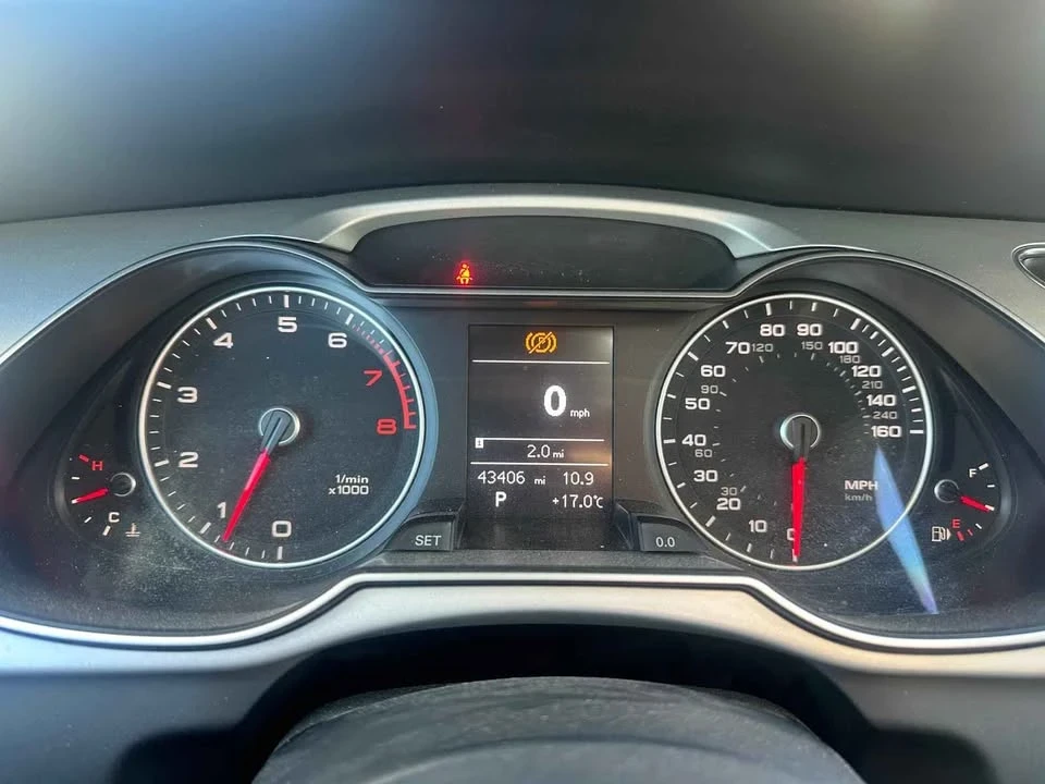 2016 Audi B9 A4 - Image 7 of 8