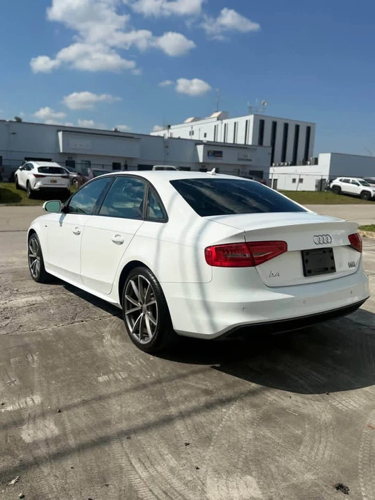 2016 Audi B8 A4 - Image 5 of 12