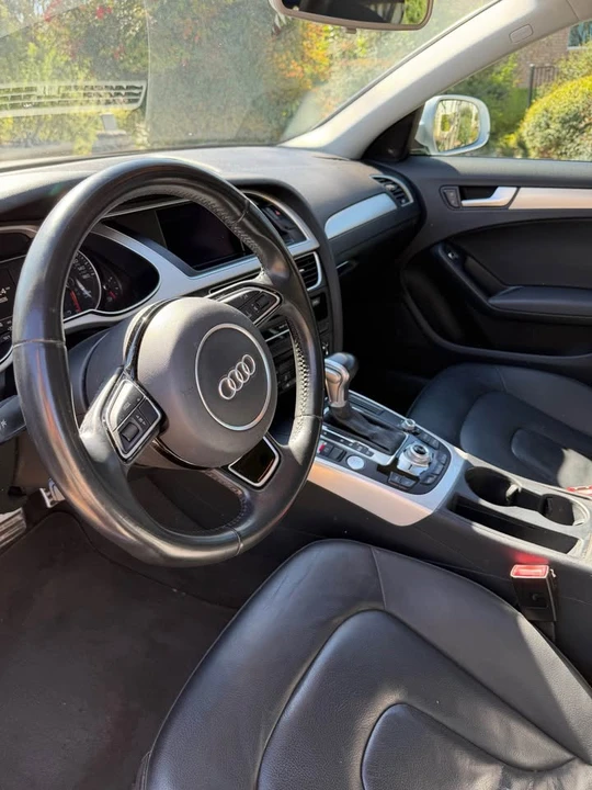 2016 Audi B8 A4 - Image 13 of 18
