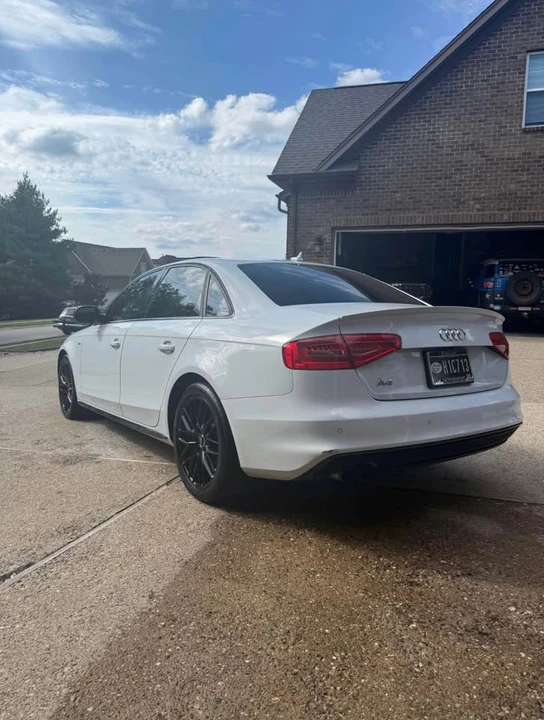2016 Audi B9 A4 - Image 4 of 8
