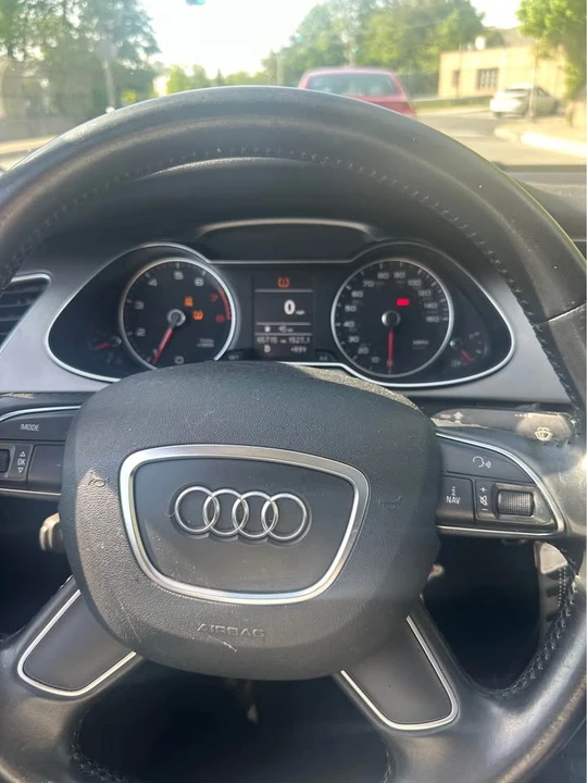 2016 Audi B9 A4 - Image 11 of 14