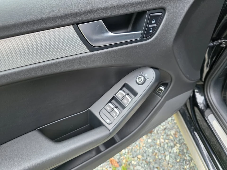 2016 Audi B8 A4 - Image 8 of 12