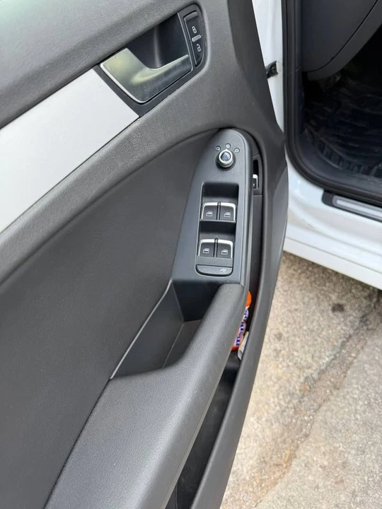 2016 Audi B8 A4 - Image 11 of 18