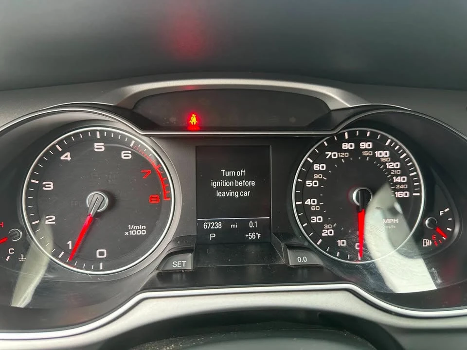 2016 Audi B9 A4 - Image 9 of 17