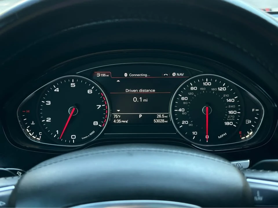 2016 Audi D4 A8 - Image 13 of 20