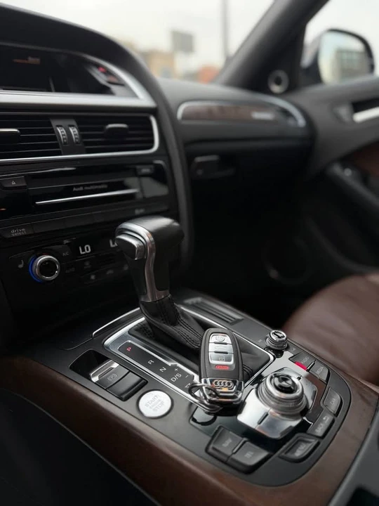 2016 Audi B8 A4 - Image 14 of 19