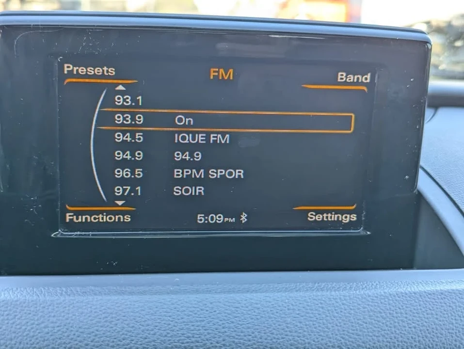 2016 Audi 8U Q3 - Image 16 of 19