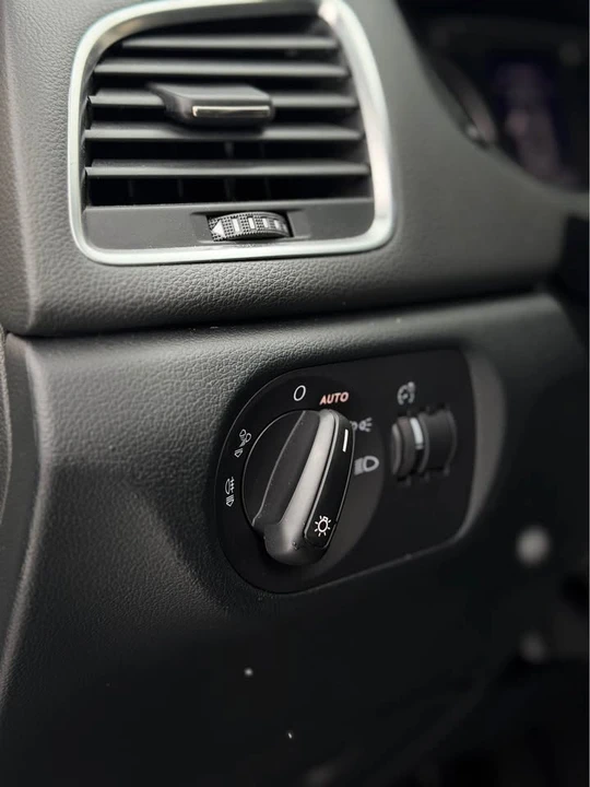 2016 Audi 8U Q3 - Image 9 of 16