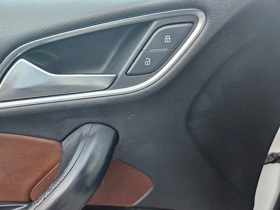 2016 Audi 8U Q3 - Image 15 of 19