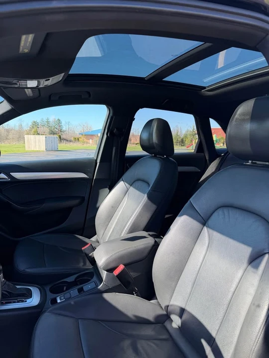 2016 Audi 8U Q3 - Image 10 of 12