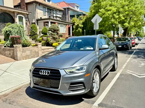 2016 Audi Q3 Premium Plus