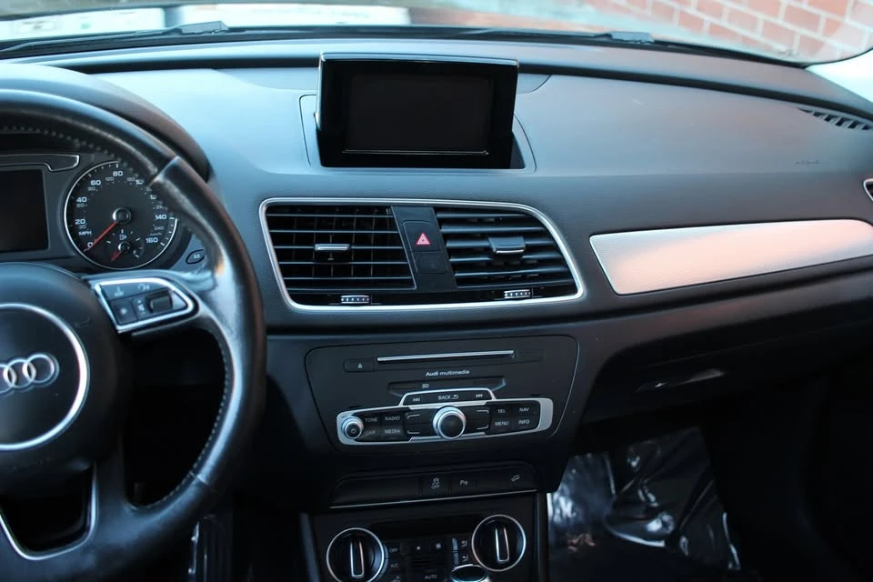2016 Audi 8U Q3 - Image 11 of 19