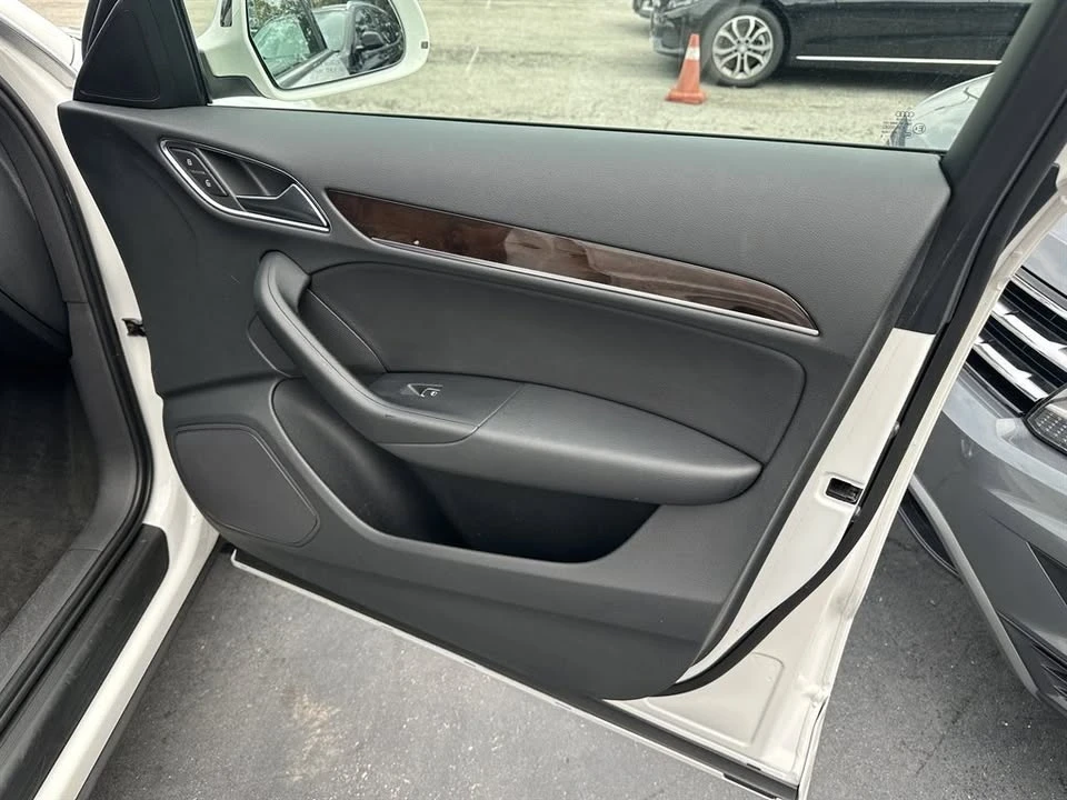 2016 Audi 8U Q3 - Image 10 of 10
