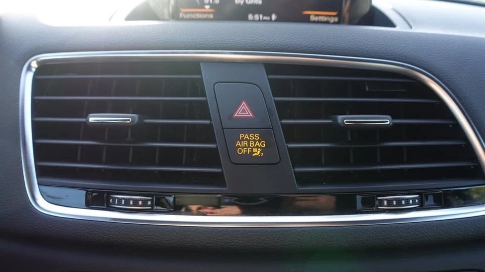 2016 Audi 8U Q3 - Image 5 of 10
