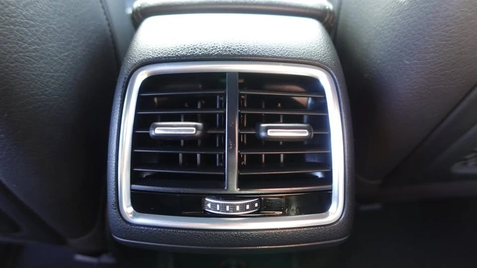 2016 Audi 8U Q3 - Image 10 of 10