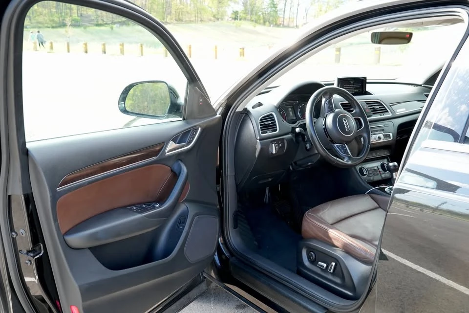 2016 Audi 8U Q3 - Image 10 of 18