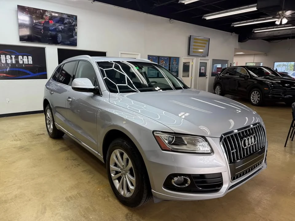 2016 Audi 8R Q5 - Image 2 of 18