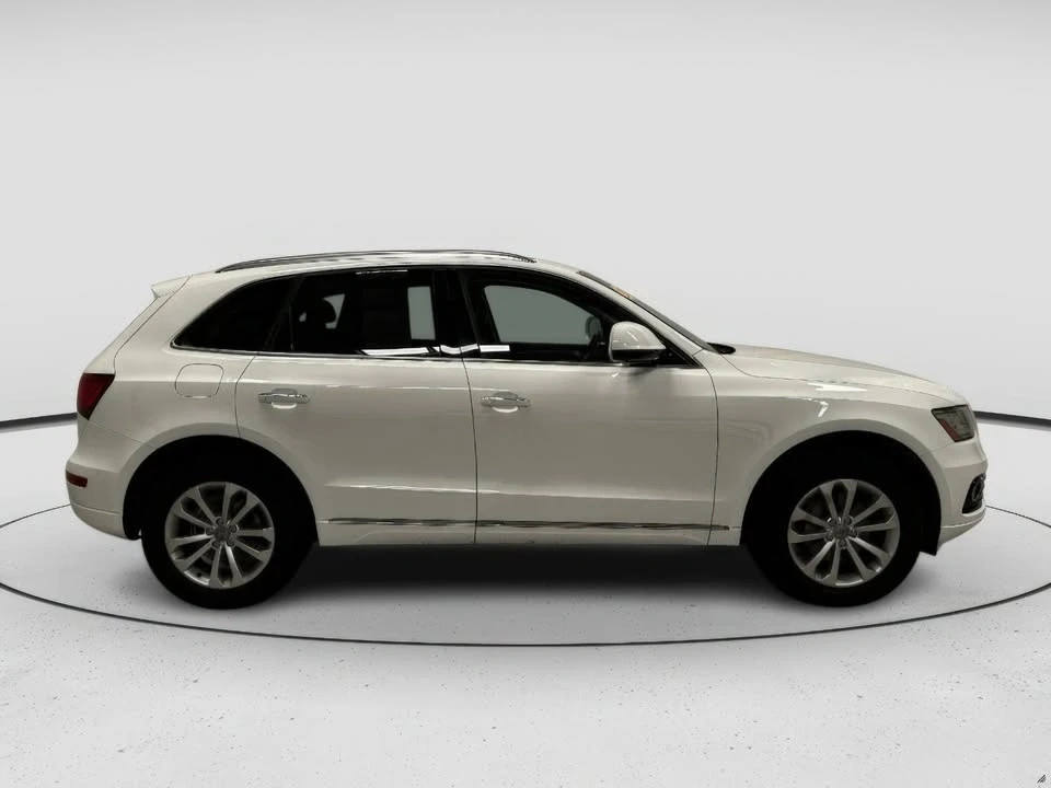 2016 Audi 8R Q5 - Image 2 of 19