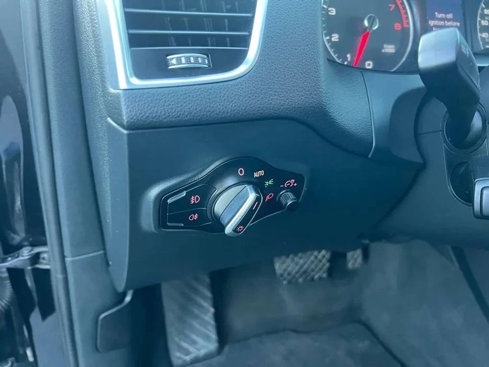2016 Audi 8R Q5 - Image 10 of 19