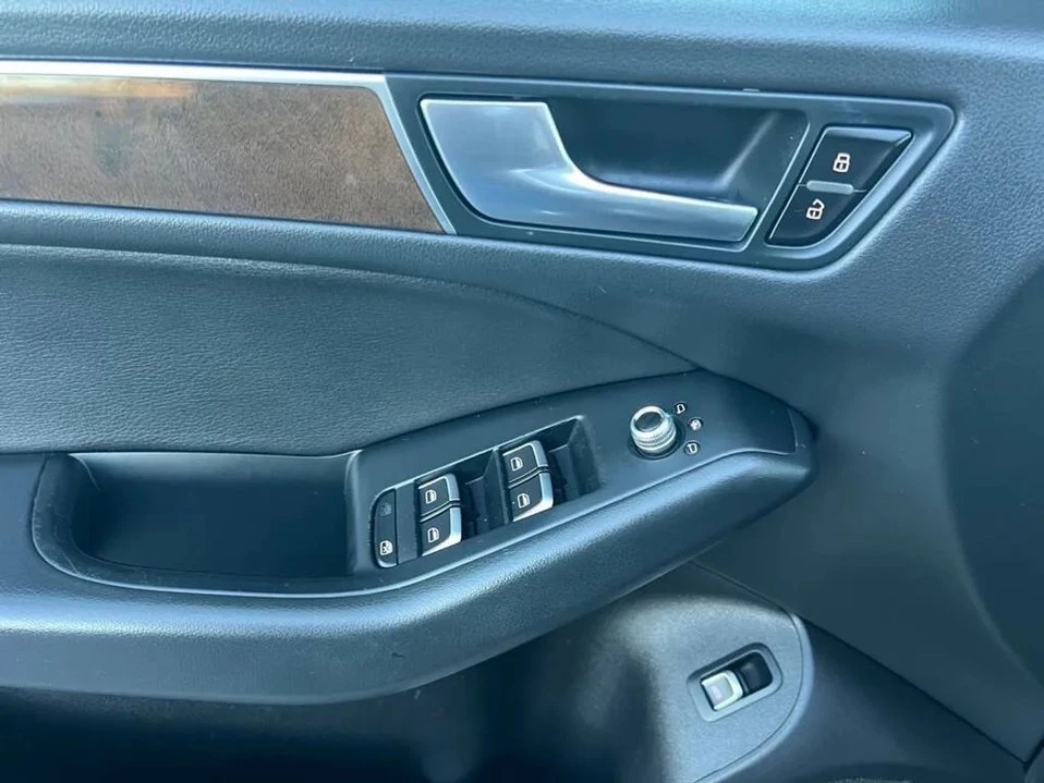 2016 Audi 8R Q5 - Image 8 of 19