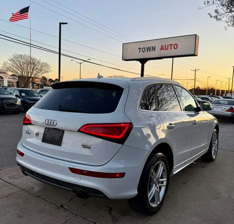 2016 Audi 8R Q5 - Image 18 of 19