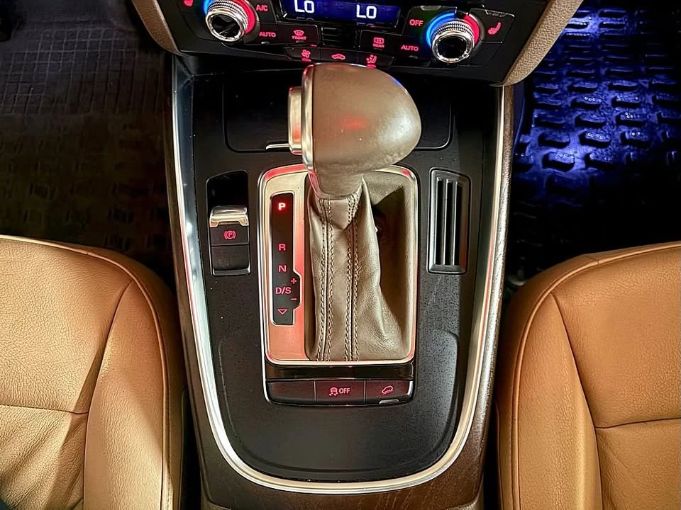 2016 Audi 8R Q5 - Image 13 of 19