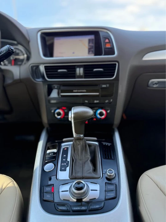 2016 Audi 8R Q5 - Image 16 of 17