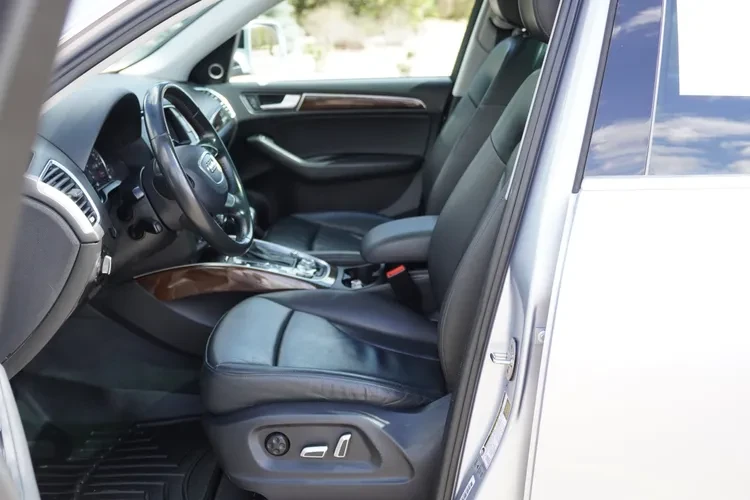 2016 Audi 8R Q5 - Image 8 of 18