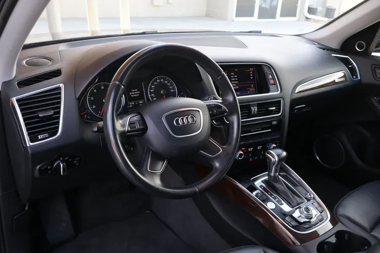 2016 Audi 8R Q5 - Image 16 of 16