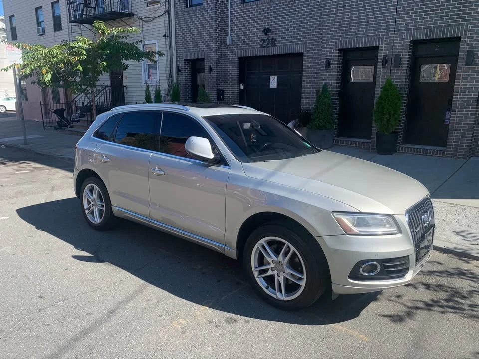 2016 Audi 8R Q5 - Image 2 of 5