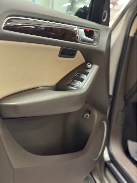 2016 Audi 8R Q5 - Image 12 of 12
