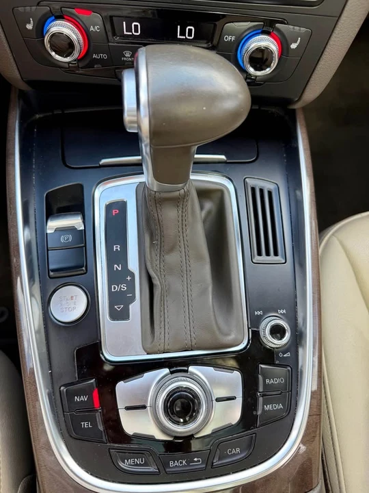 2016 Audi 8R Q5 - Image 15 of 17