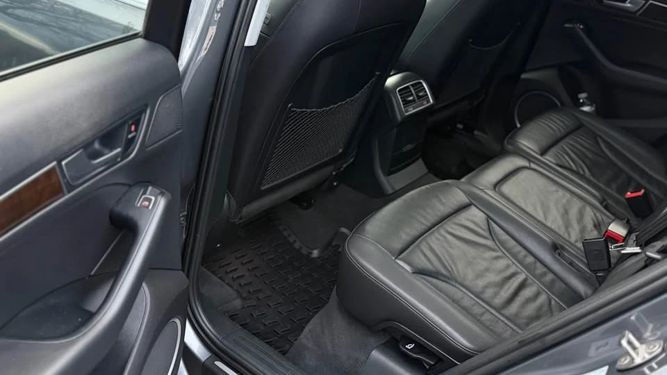 2016 Audi 8R Q5 - Image 9 of 17