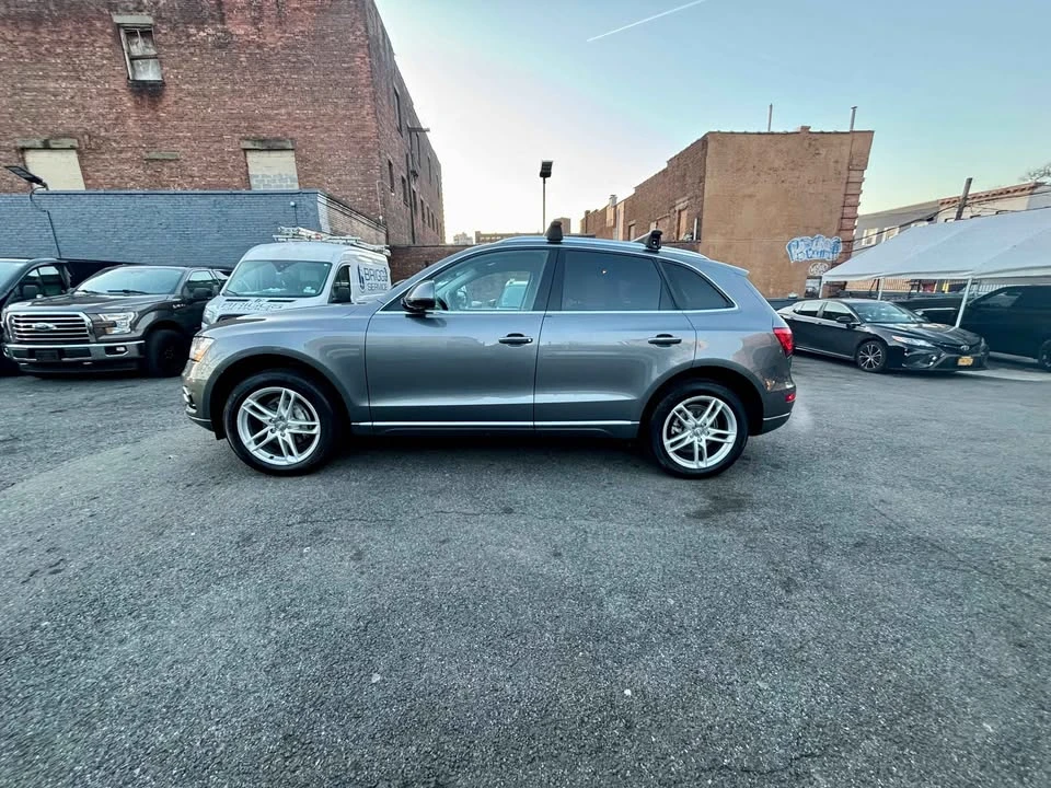 2016 Audi 8R Q5 - Image 8 of 18