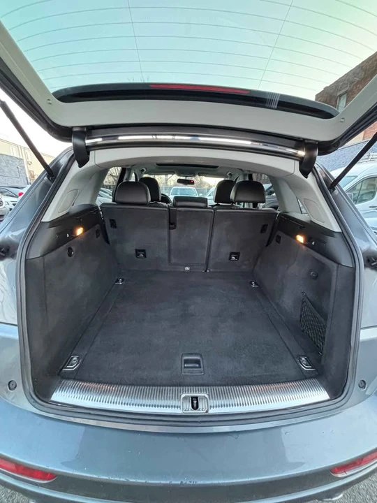 2016 Audi 8R Q5 - Image 17 of 18