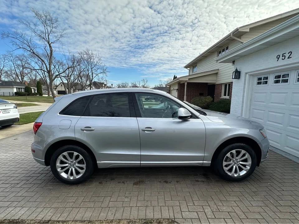 2016 Audi 8R Q5 - Image 2 of 18