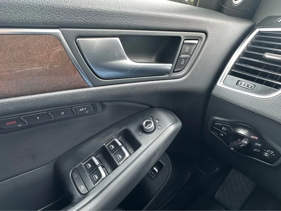 2016 Audi 8R Q5 - Image 8 of 15
