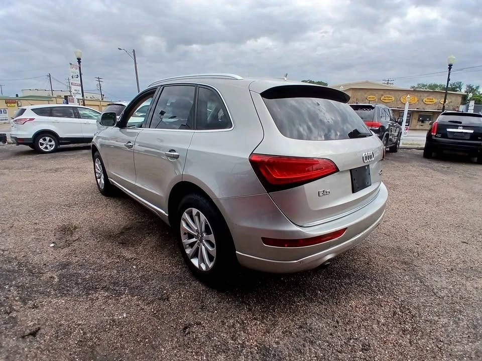 2016 Audi 8R Q5 - Image 9 of 9