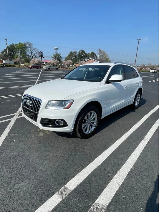 2016 Audi 8R Q5 - Image 2 of 17