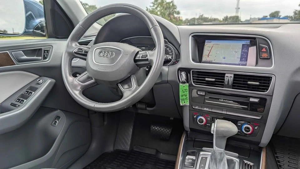 2016 Audi 8R Q5 - Image 15 of 17