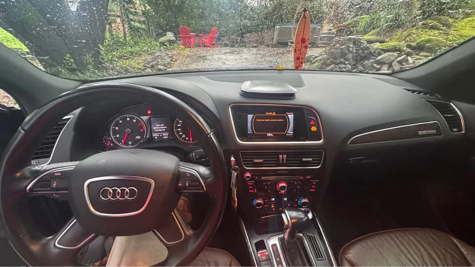 2016 Audi 8R Q5 - Image 2 of 11