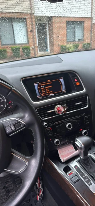 2016 Audi 8R Q5 - Image 2 of 4