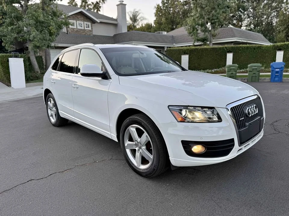 2016 Audi 8R Q5 - Image 2 of 18